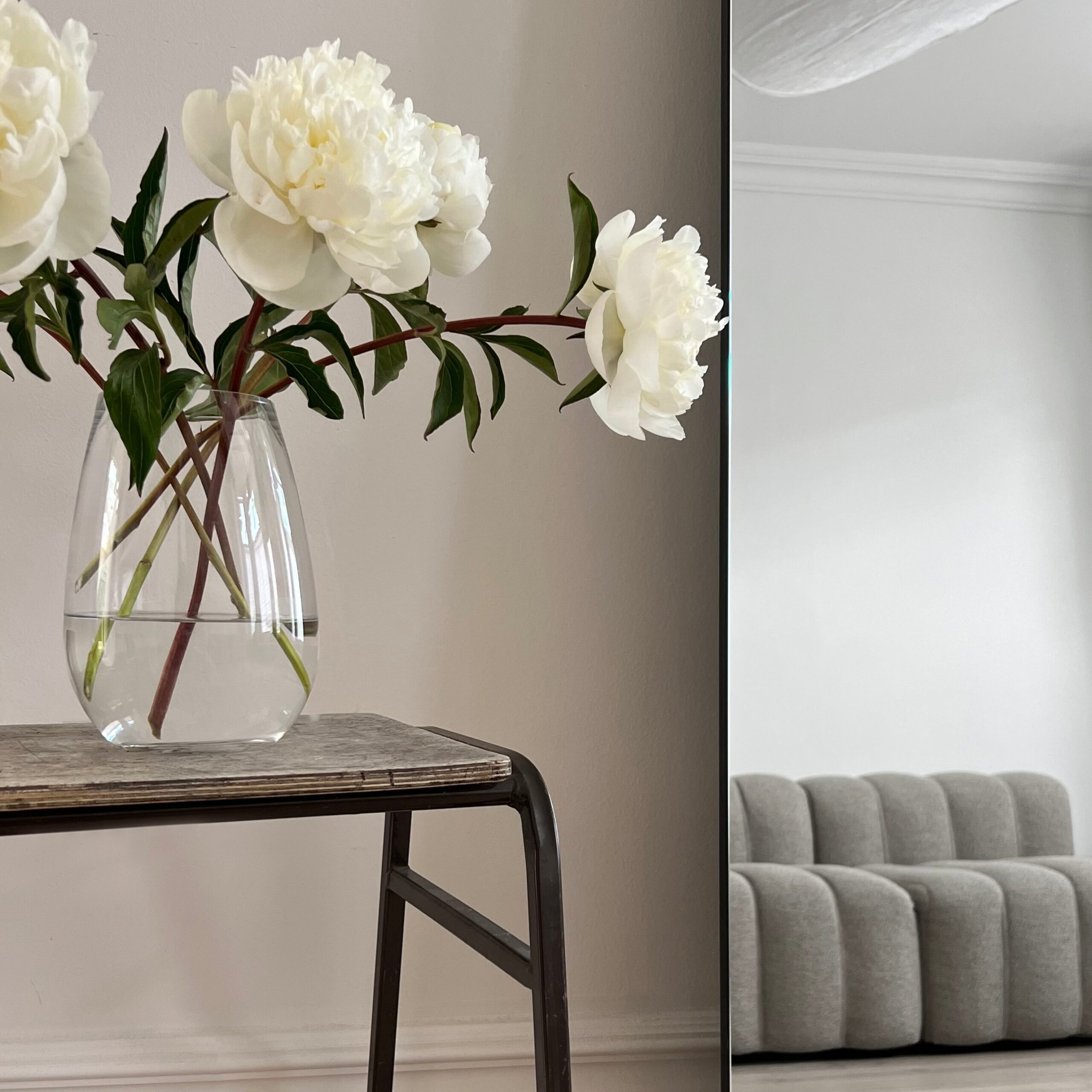 Edge - Extra Large Frameless Arched Full Length Mirror 179cm x 110cm - Image 9