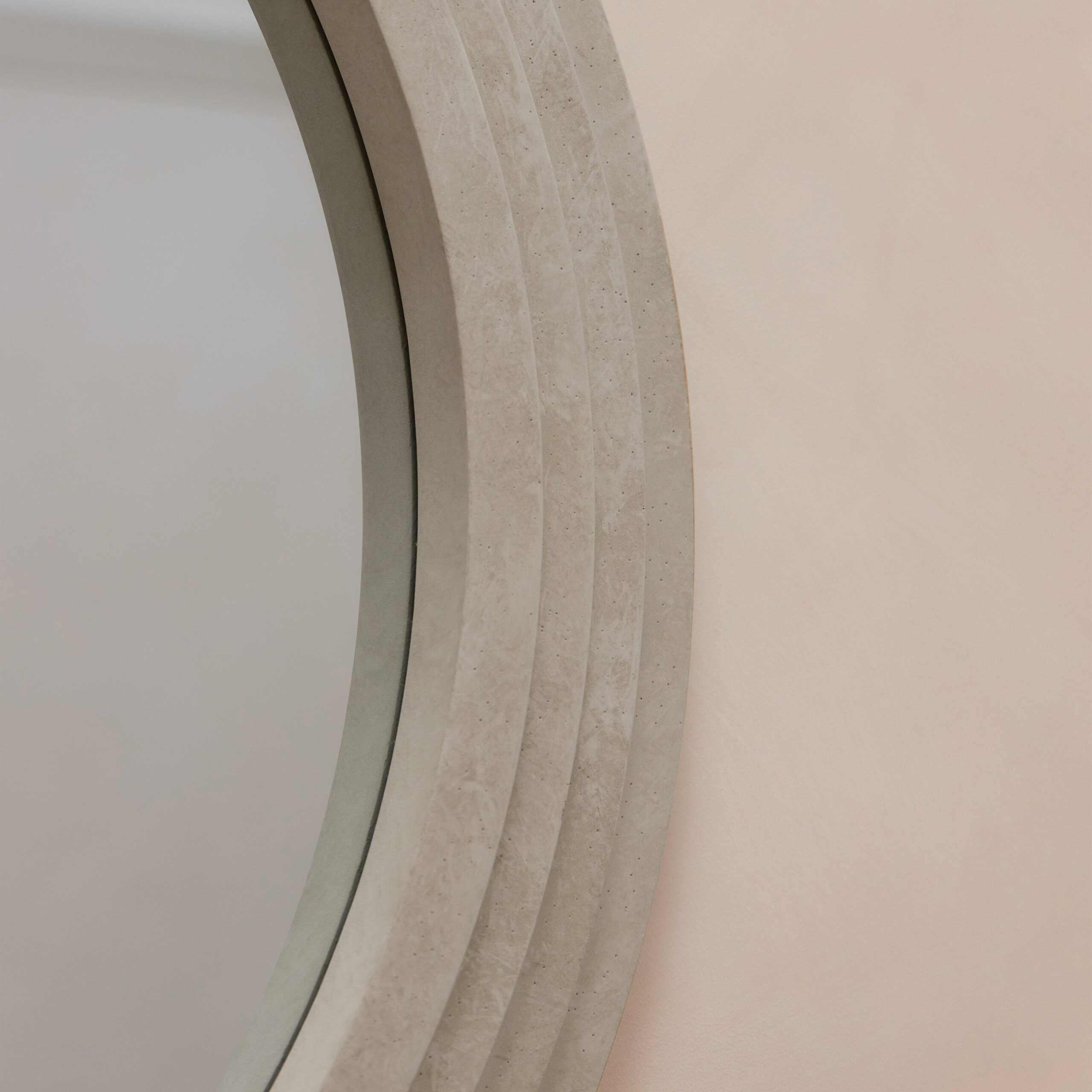 Luciana - Round Concrete Wall Mirror 110cm x 110cm - Image 8