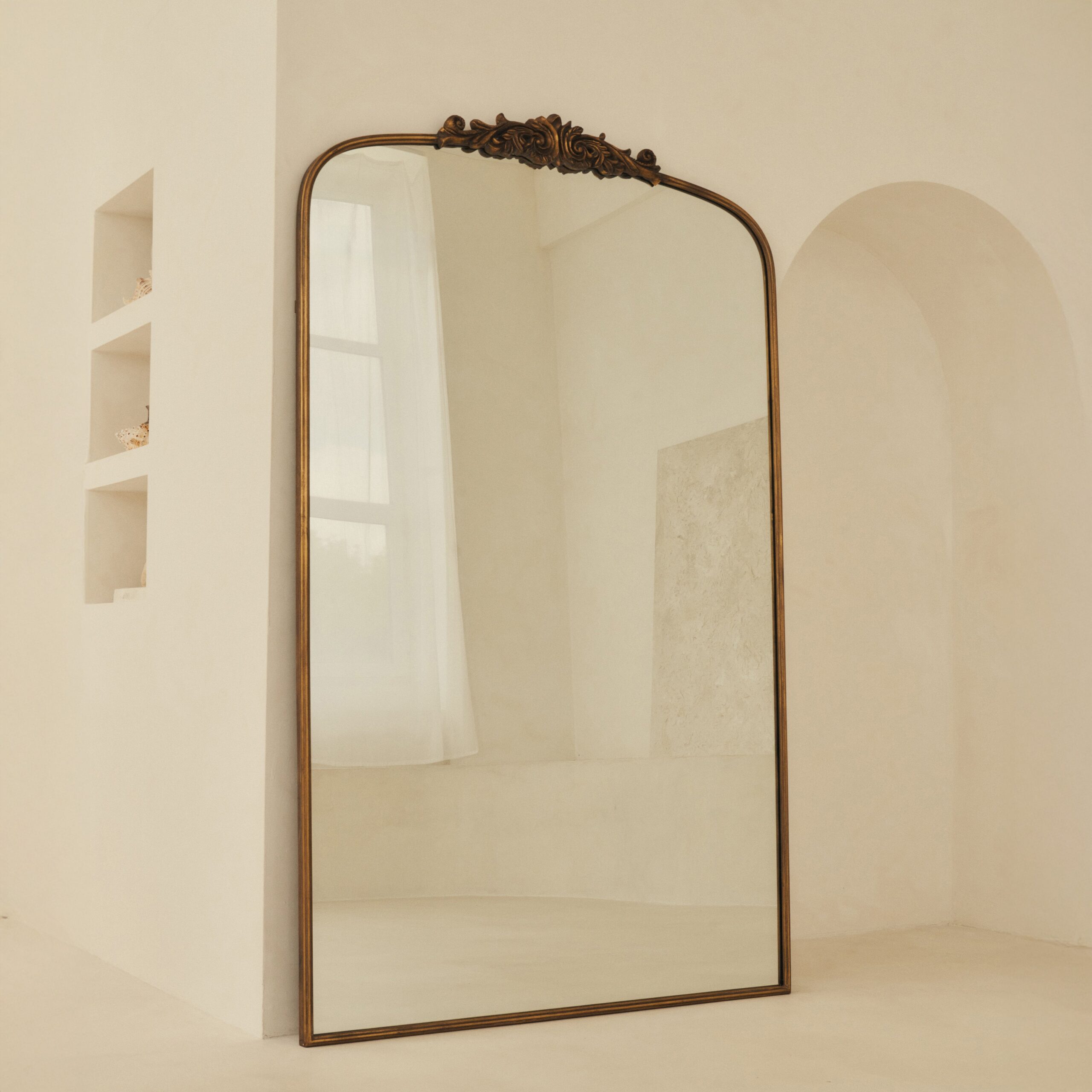 Amelia - Full Length Gold Arched Metal Mirror 200cm x 121cm - Image 10