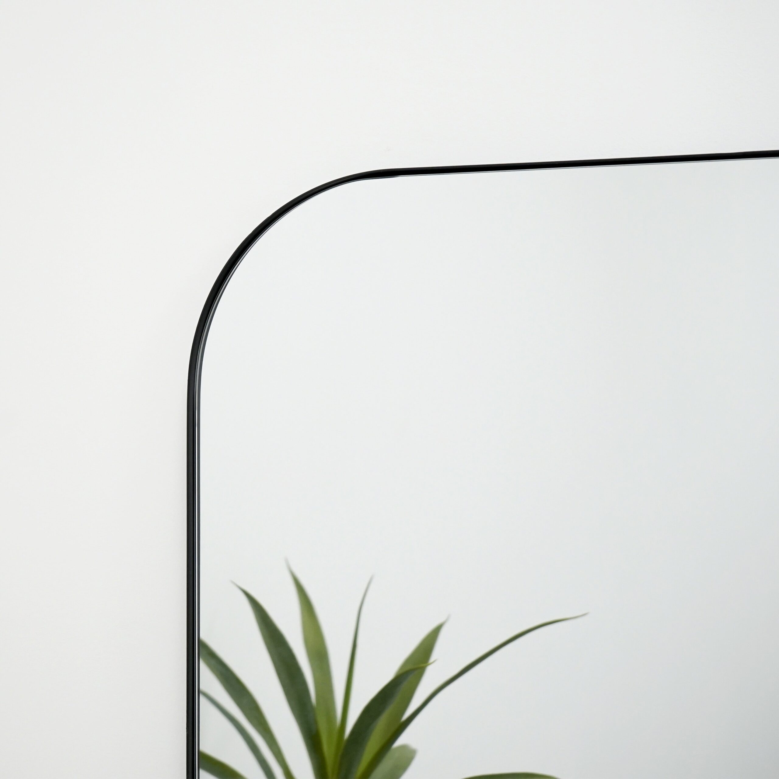 Theo - Full Length Black Curved Metal Extra Large Mirror 200cm x 120cm - Image 7