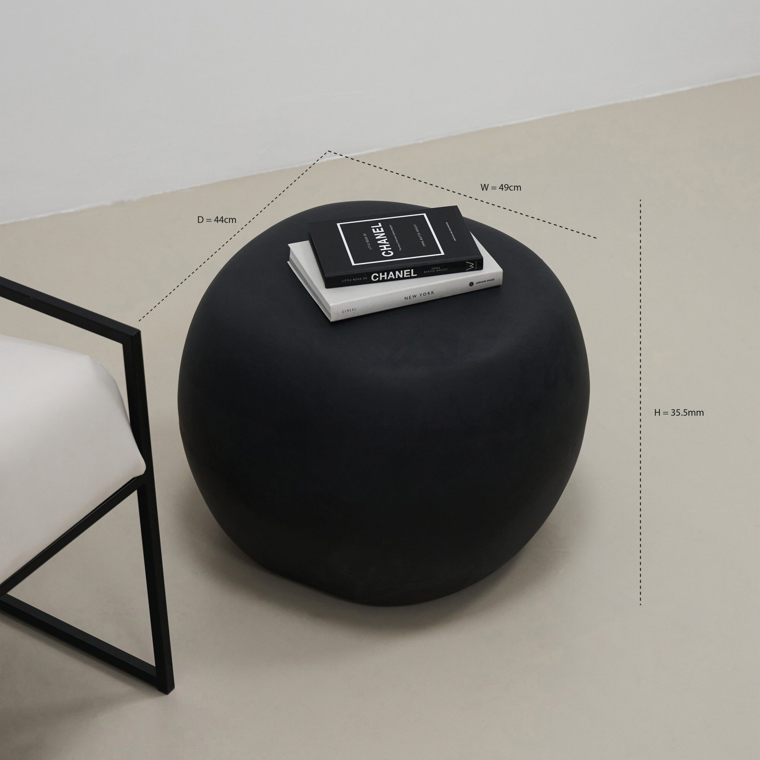 Zola - Minimal Onyx Pebble Side Table - Image 4